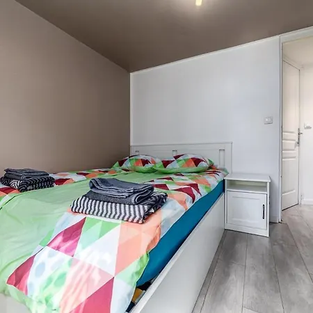 Appartement La Parisienne - Escale Confort 15min De Cdg Le Blanc-Mesnil